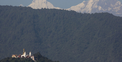 उपत्यकाबाट देखिने उत्तरी क्षेत्रमा रहेका हिमश्रृङ्खला