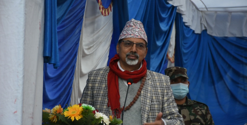 निष्क्रिय रहेका विभिन्न कोषहरूलाई सञ्चालन गर्ने तयारीमा छौँ: अर्थमन्त्री शर्मा