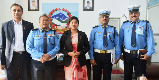 काठमाडौं महानगरले सामुदायिक विद्यालयमा ट्राफिक सचेतना कार्यक्रम चलाउने