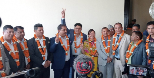 अञ्जन श्रेष्ठको टिमद्धारा मनोनयन दर्ता, भरतराज आचार्यको समर्थन