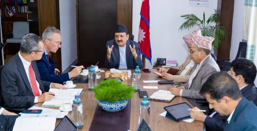 विश्व बैंकका दक्षिण एशिया उपाध्यक्षसँग अर्थमन्त्रीले भने– विकास बजेट पुगेन, सहयोग गर्नुपर्यो