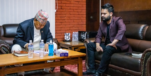 स्वास्थ्यमन्त्रीलाई भेटेर मेयर बालेनले भने, ‘सात दिनभित्र छुट सुविधा उपलब्ध नगराए अस्पताल बन्द गराउँछौँ’