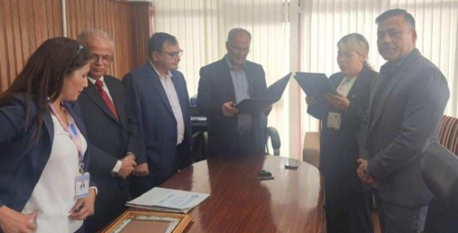 प्रभु महालक्ष्मी लाइफको अध्यक्षद्धारा सपथ ग्रहण