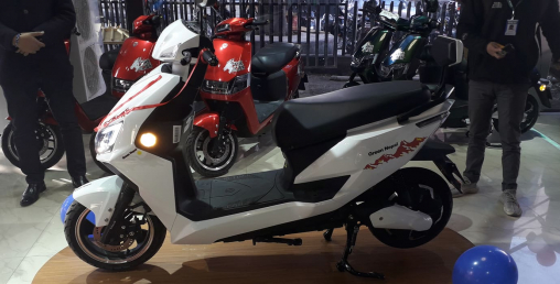 गिनिजबुकमा नाम लेखाएको टेल्जी लियोपार्डको नयाँ इलेक्ट्रीक स्कूटर  बजारमा