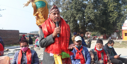 'भटमास चिउरा खाएर, सुकुम्बासीलाई लालपूर्जा दिएरै छाड्छौ'