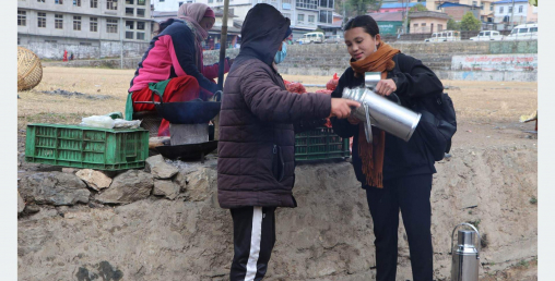 चिया बेचेरै मासिक ९० हजार कमाउँछिन् विपना