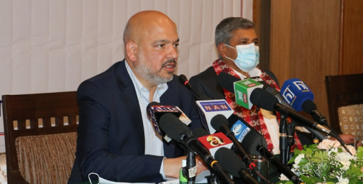 उपभोक्ताले उधारो खाएका छैनन् , बैंकले कर्जा दिएको छ भने पैसा कहाँ गयो ? : गभर्नर