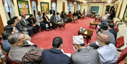 देउवाले माधव नेपाललाई राष्ट्रपति भनेपछि भाँडियो गठबन्धन