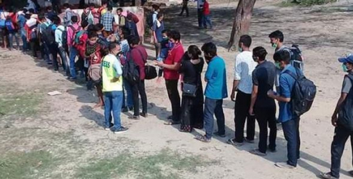 भारतबाट फर्किनेभन्दा जानेको संख्या तीन गुणबढी