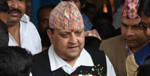दुर्गा प्रसाईं घरमै नजरबन्द, ज्ञानेन्द्र तीनकुनेतर्फ...