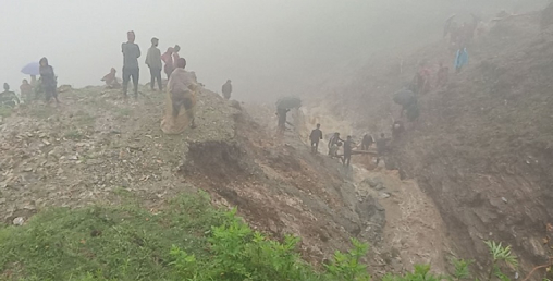 काठमाडौंबाट स्वास्थ्यकर्मी सहितको टोली जाजरकोट जाँदै