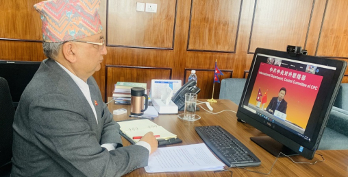 कोरोनाविरुद्वको खोपमा फेरि राजनीतिः जस लिनेको होडबाजी
