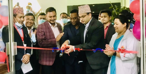 माछापुच्छ्रे बैंकद्धारा सहिद गंगालाल राष्ट्रिय हृदय केन्द्रमा सिसियु वार्ड हस्तान्तरण