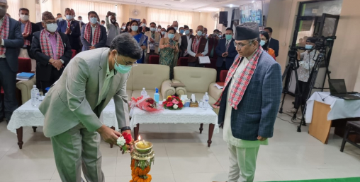 सहकारी बैंकको चेक क्लियरिङ नहुने नियम खारेज गर्ने अर्थमन्त्रीको घोषणा