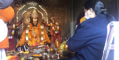 राष्ट्रपति भण्डारी मुक्तिनाथ मन्दिरमा