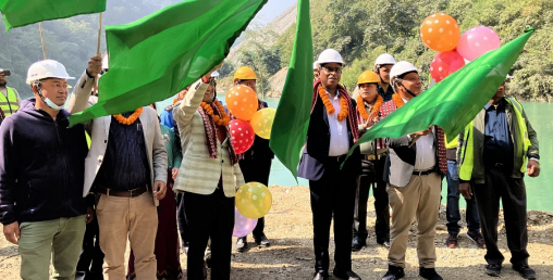 जलविद्युत आयोजनाको मुख्य बाँध निर्माण गर्न सेती नदी फर्काइयो