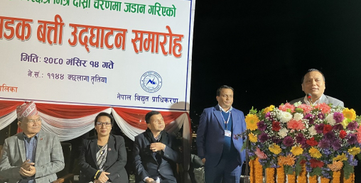 सडकले अनुमति नदिँदा विद्युतीय तार भूमिगत गर्ने काम बेवारिसे बन्यो: कुलमान