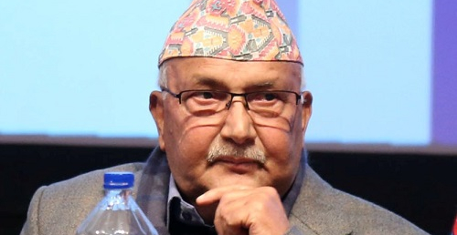 यसकारण ‘र’ लाई ‘वा’ पार्न बाध्य बने ओली
