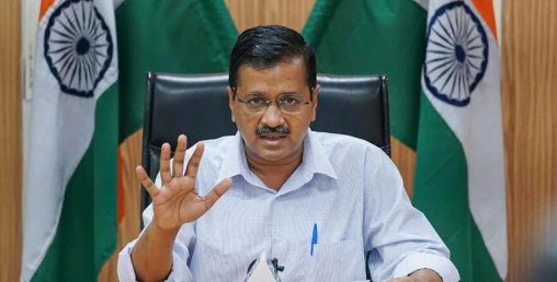 दिल्ली सरकारले दियो अटो रिक्सा, ट्याक्सी र इ-रिक्सा चालकलाई पाँच हजार