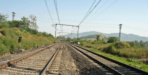 'भारतीय रेल छिट्टै काठमाडौं पुग्छ, चिनियाँ रेल त कल्पना मात्रै'