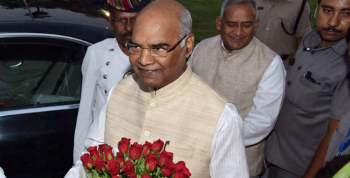 पशुपतिमा पूजा गर्न साउनमा भारतका राष्ट्रपति नेपाल आउँदै