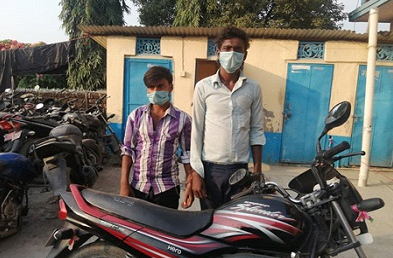 पार्किङबाट मोटरसाइकल चोरी गर्ने दुई जना पक्राउ