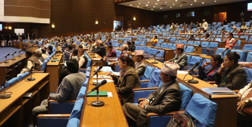 सांसदको विरोधपछि प्रतिनिधिसभाको बैठक स्थगित