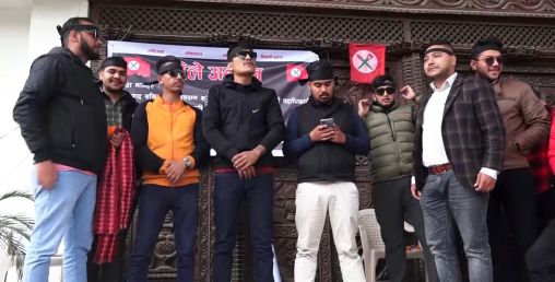 सभापतिलाई बर्खास्त गर्न माग गर्दै नेसिंघका असन्तुष्ट पक्षद्वारा रिले अनसन सुरु
