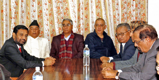 गठबन्धन भत्काउन होइन तर्साउन मात्र कस्सिएको नेपाली कांग्रेस