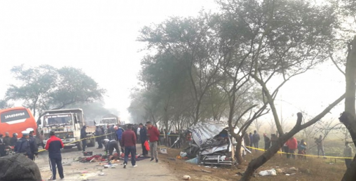 दुर्घटनामा ८ महिने बालक सहित आठ जनाको मृत्यु, १३ जना घाइते