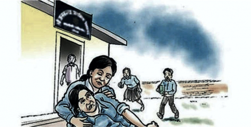 कोचिङ पढ्न जाँदा ९ छात्रा बेहोस, १ को मृत्यु
