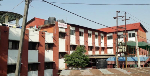 उपचार नपाए भक्तपुर अस्पताल जानु, न्याय नपाए गाेर्खा जानु....