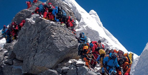 यसरी भएको रहेछ सगरमाथा आरोहण गर्ने क्रममा १५ जनाको मृत्यु