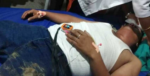 पत्रकार कार्कीलाई प्रहरीले  होटलमै धुस्न कुटे