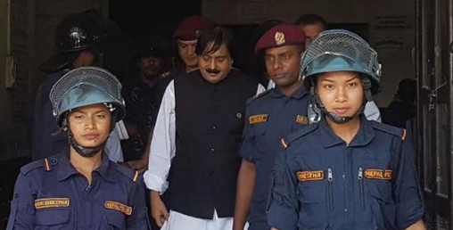 ‘ज्युँदै मान्छे झुन्ड्याउन लगाएका थिए आलमले’