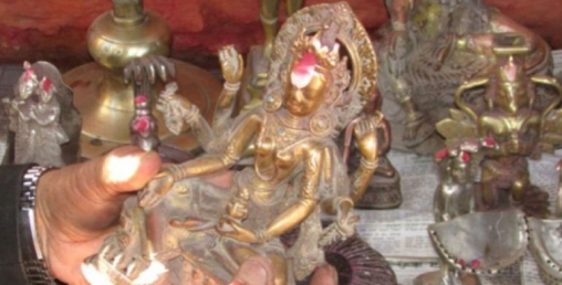 हराएको मूर्ति जंगलमा फेला पर्यो