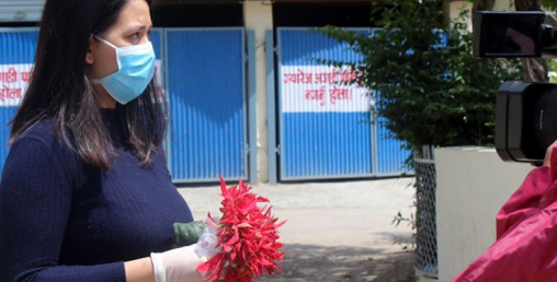 कोरोना जितेर घर फर्किएकी युवतीको यस्तो छ सन्देश