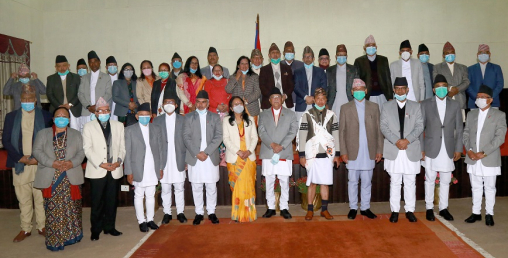 संवैधानिक निकाय :  ओली सरकार नियुक्ती गर्ने दाहाल–नेपाल समूह विरोध गर्ने