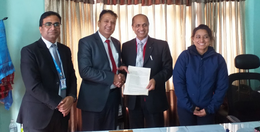 युवा तथा साना व्यवसायी स्वरोजगार कोष र गरिमा विकास बैंकबिच कर्जा सम्बन्धी सम्झौता