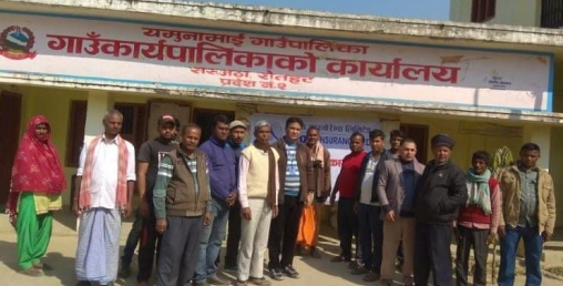 अजोड इन्स्योरेन्सको घुम्ती बीमा सेवा रौतहटमा