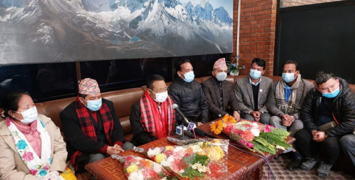 पुर्व अर्थमन्त्री पुन उपचार गरेर स्वदेश फिर्ता