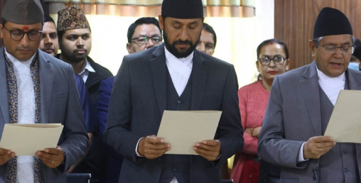 रवि लामिछाने सरकारमा जाने भएपछि नेपाली कांग्रेसमा झनै भाँडभैलो