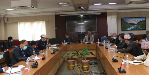 अर्थमन्त्री पौडेलद्वारा आर्थिक पुनरुत्थान गर्न ल्याइएका कार्यक्रमहरु प्रभावकारीरुपमा कार्यान्वयन गर्न निर्देशन