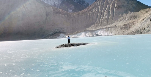 पानी जमेको पञ्चकुण्ड ताल