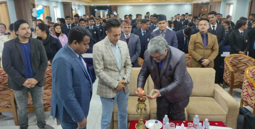 विराटनगरको सास्थम कलेजद्धारा झापाको बिर्तामोडमा बीबीए र बीएचएमका विद्यार्थीलाई १ दिने अभिमूखीकरण