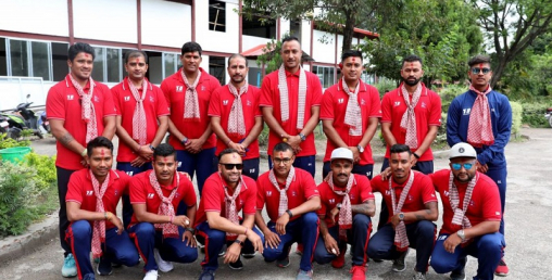 नेपाल र ओमन टी–ट्वान्टी सिरिजअन्तर्गतको अन्तिम खेल खेल्दै