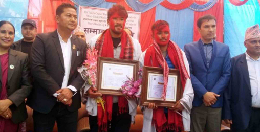 क्रिकेटर भण्डारीले पाए ५० हजारसहित सम्मान