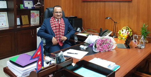सिभिल बैंकको सीईओ पोखरेलले पदभार ग्रहण गरे, बैंकिङमा तीन दशक लामो अनुभव