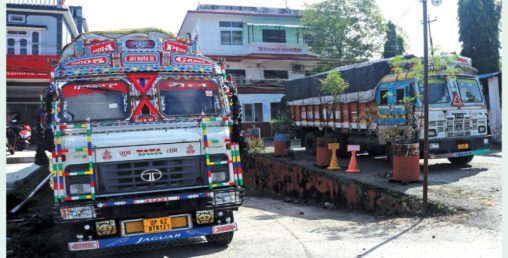 प्रधानमन्त्री कार्यालयको दबाबमा आठ ट्रक सुपारी छाडियो