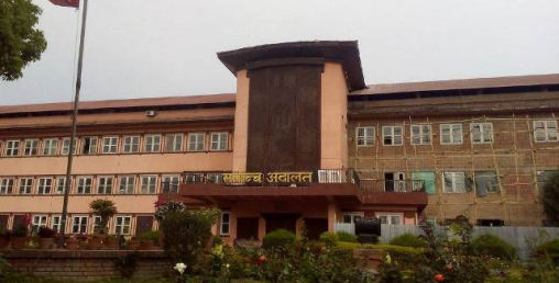 कोमामा रहेको सिजी कम्युनिकेशनद्वारा सर्वोच्चमा रिट